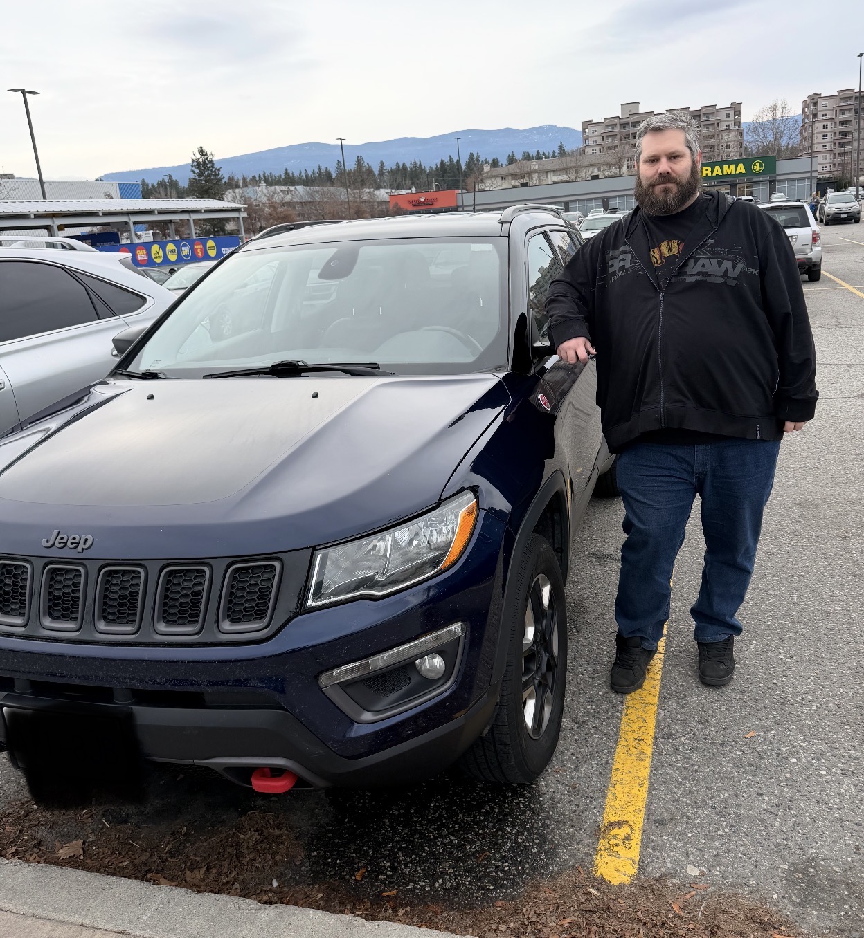 Customer with Jeep Compass Trailhawk — Easy Ride Canada, Kelowna BC